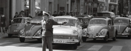 9-c-scholz-koenigstrasse-verk-polizist-1963